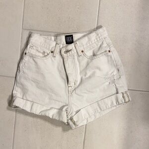 BDG shorts size 26